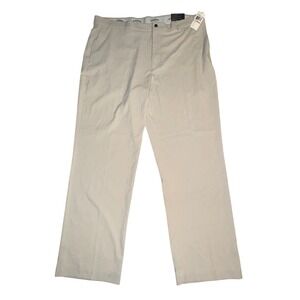 NEW Callaway Mens Golf Pants 40x32 Silver Lining Beige Opti-Dri Flex CGBS70Q9GG